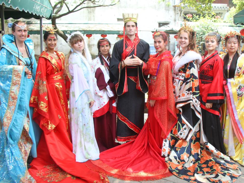 China captures the hearts of summer school students